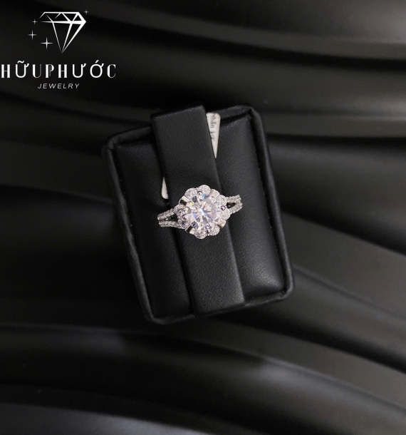 Nhẫn Nữ Vàng Trắng VT416 VT22