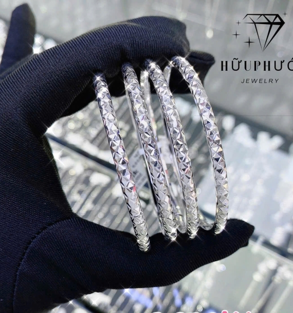 Vòng Vàng Trắng VT416 VT12