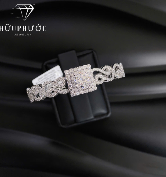 Vòng Vàng Trắng VT416 VT68