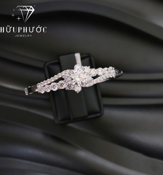 Vòng Vàng Trắng VT416 VT69